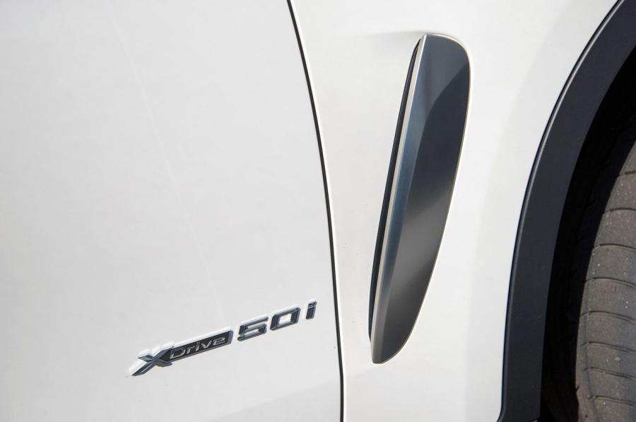  BMW X6 xDrive 5.0i 2015 года  (фото 111 из 113)